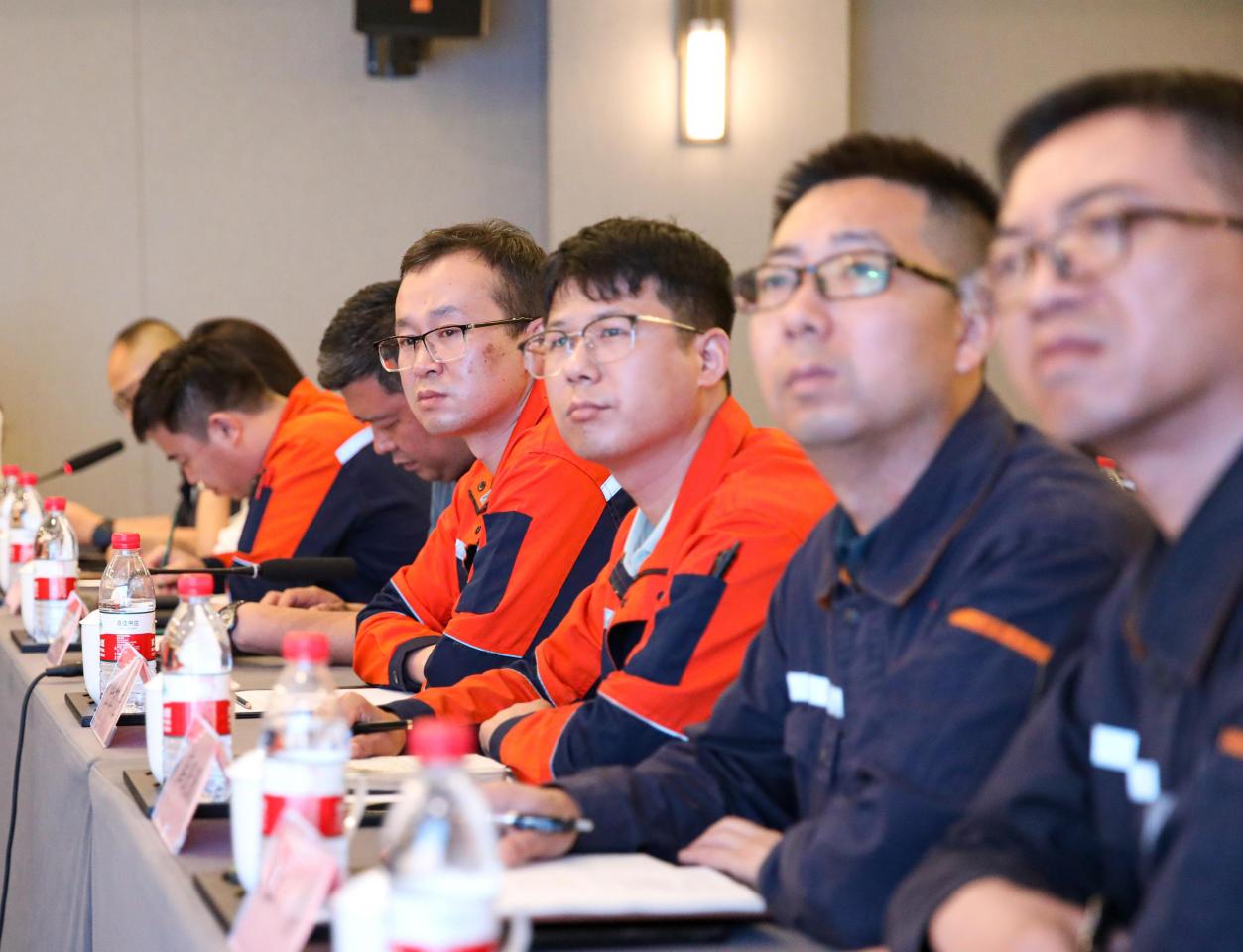 总结成效 聚力前行——钢轧厂棒线材分厂阶段性目标完成汇报会顺利召开(图1) 总结成效 聚力前行——钢轧厂棒线材分厂阶段性目标完成汇报会顺利召开(图1)